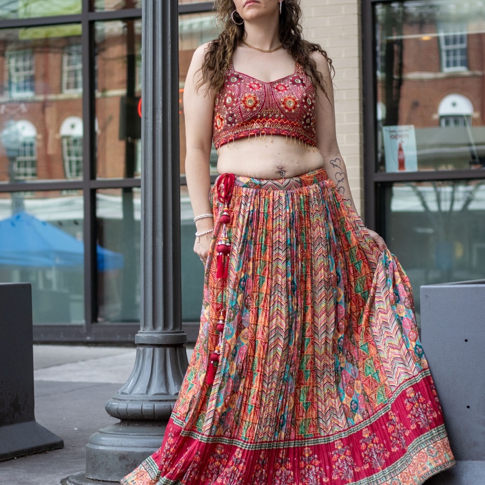 Colorful red embroidered Lehenga set Skirt